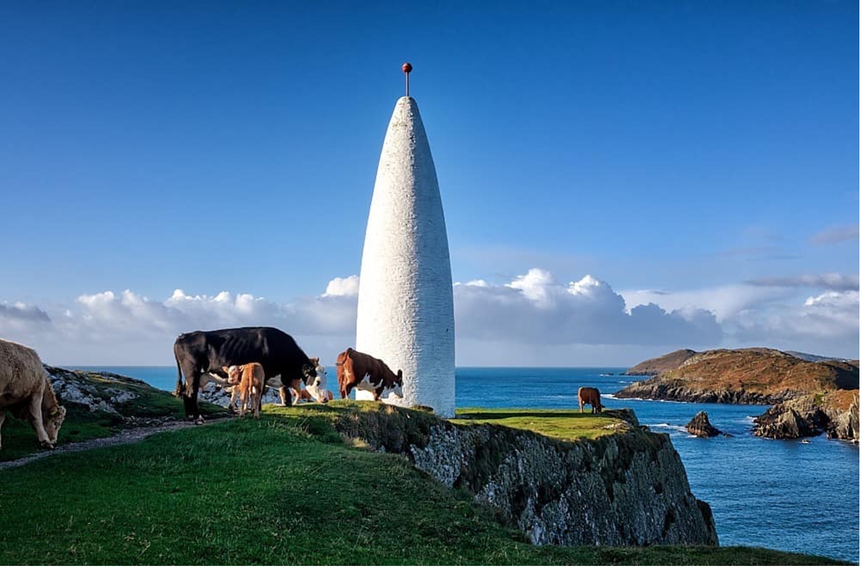 The Beacon at Baltimore, County Cork – a navigational landmark along the Wild Atlantic Way, where maritime heritage, rural livelihoods, and coastal landscapes coexist along Ireland’s Atlantic edge.
